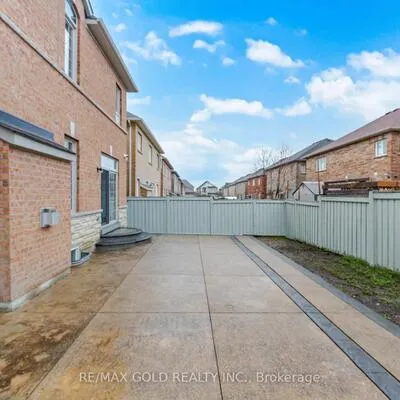 26,&nbsp;Drummondville, Bram East, Brampton