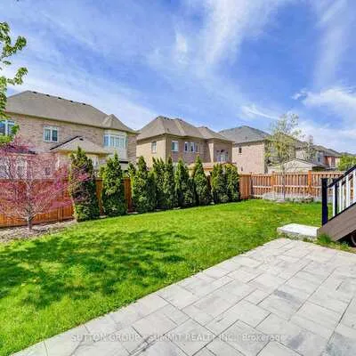 6,&nbsp;Flanders, Credit Valley, Brampton