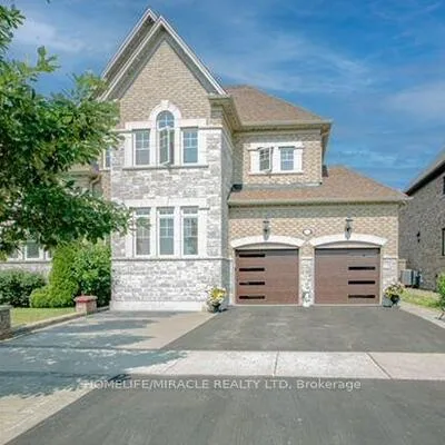 37,&nbsp;Degrey, Bram East, Brampton