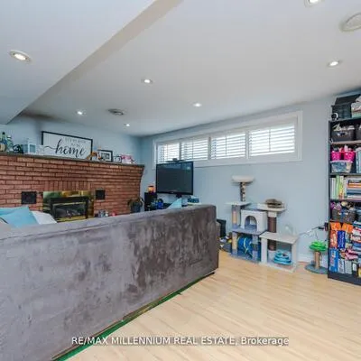 13,&nbsp;Cumberland, Brampton North, Brampton