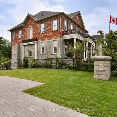 114,&nbsp;Bloomsbury, Vales of Castlemore, Brampton
