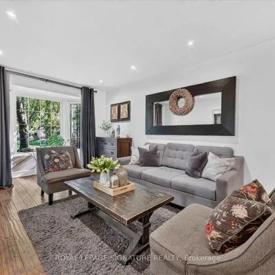 62,&nbsp;Massey, Central Park, Brampton