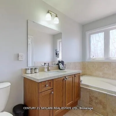 14,&nbsp;Mission Ridge, Bram East, Brampton
