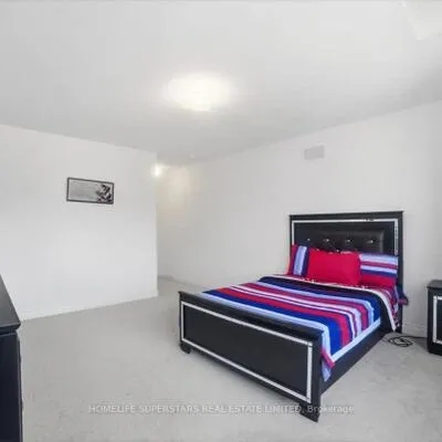 39,&nbsp;Lost Canyon, Credit Valley, Brampton
