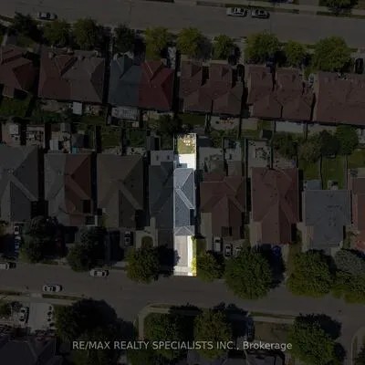 45,&nbsp;Clover Bloom, Sandringham-Wellington, Brampton