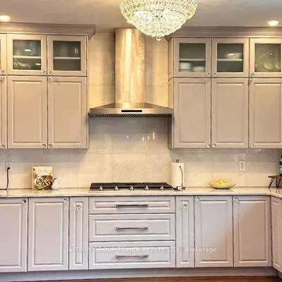 6,&nbsp;Midnightsun, Sandringham-Wellington, Brampton