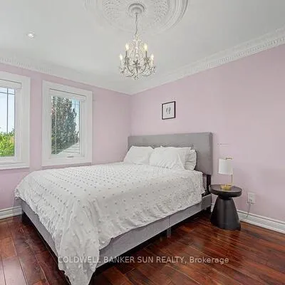 10,&nbsp;Pride, Credit Valley, Brampton