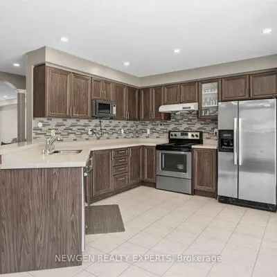 10,&nbsp;Checkerberry, Sandringham-Wellington, Brampton