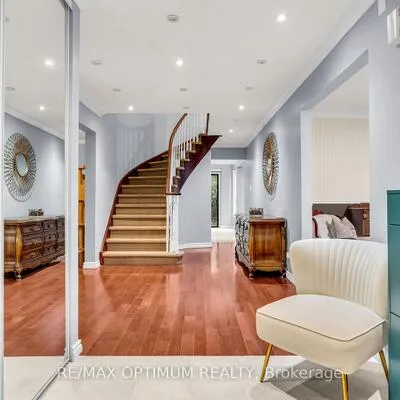 11,&nbsp;Donaldson, Brampton South, Brampton