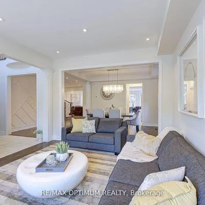 18,&nbsp;Deanston, Credit Valley, Brampton