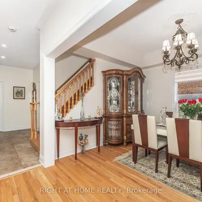 2,&nbsp;Melrose, Snelgrove, Brampton