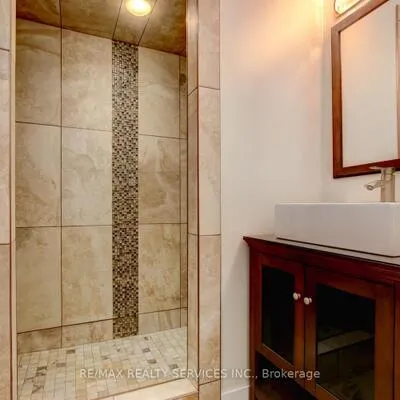 35,&nbsp;Hardgate, Northwest Sandalwood Parkway, Brampton