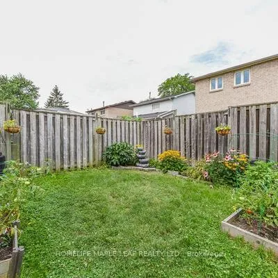 30,&nbsp;Primrose, Heart Lake West, Brampton