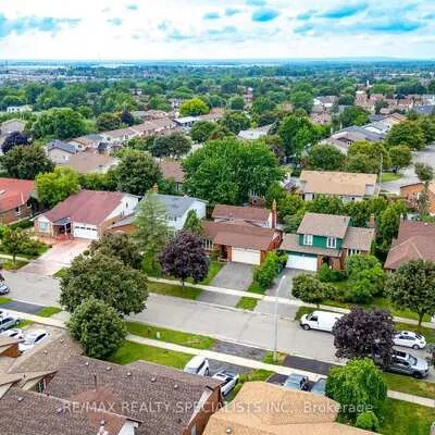 29,&nbsp;Blackthorn, Brampton North, Brampton