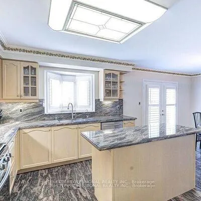 61,&nbsp;Woodvalley, Fletcher's Meadow, Brampton