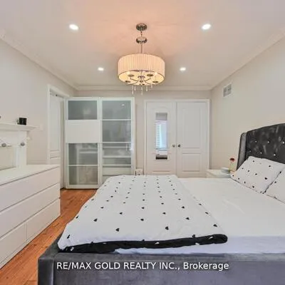 156,&nbsp;Barleyfield, Sandringham-Wellington, Brampton