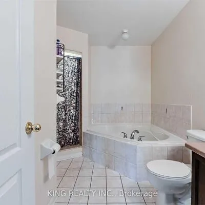 23,&nbsp;Wall, Sandringham-Wellington, Brampton