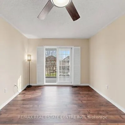 72,&nbsp;Tiller, Fletcher's Creek Village, Brampton