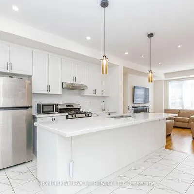 32,&nbsp;Arcola, Goreway Drive Corridor, Brampton