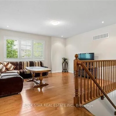 10,&nbsp;Klemscott, Northwest Brampton, Brampton