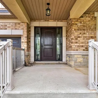 99,&nbsp;Royal West, Credit Valley, Brampton