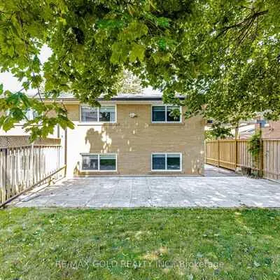 45,&nbsp;Grange, Northwood Park, Brampton