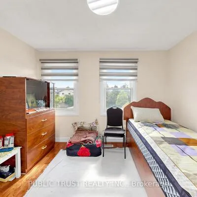 27,&nbsp;Mackay, Central Park, Brampton
