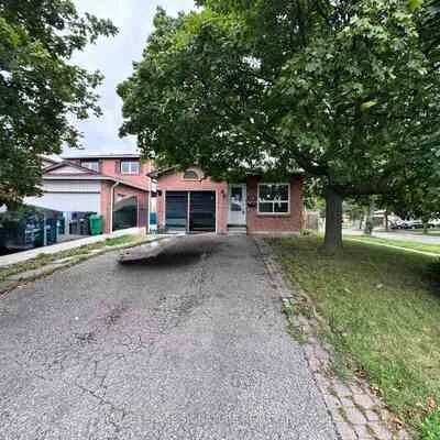 228,&nbsp;Martindale, Brampton West, Brampton