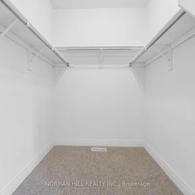 19,&nbsp;Lilestone, Credit Valley, Brampton