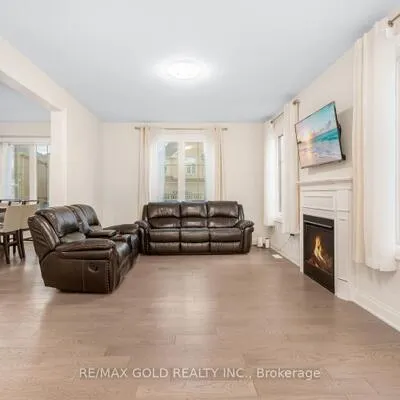 15,&nbsp;Farringdon, Northwest Brampton, Brampton