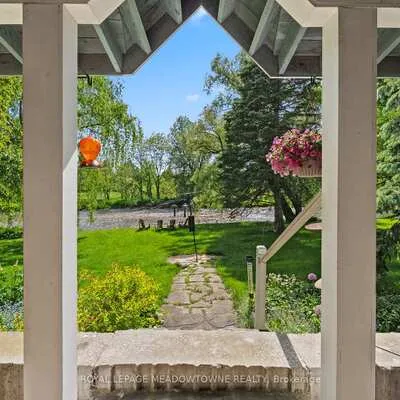 7736,&nbsp;Churchville, Bram West, Brampton
