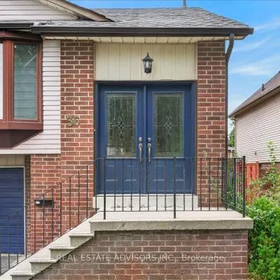 36,&nbsp;Mount Pleasant, Heart Lake East, Brampton