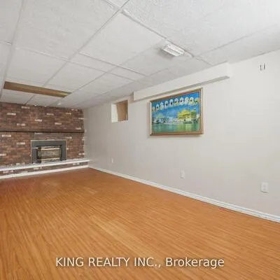 42,&nbsp;Flamingo, Southgate, Brampton