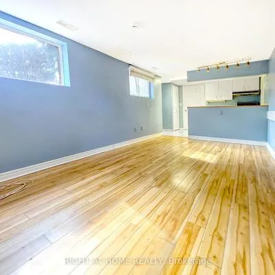 9,&nbsp;Rogers, Brampton West, Brampton
