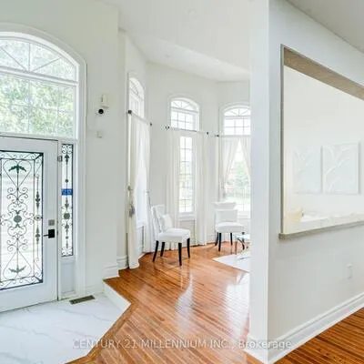 102,&nbsp;Southlake, Madoc, Brampton