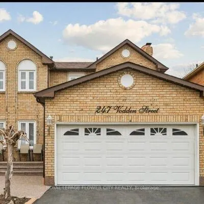 247,&nbsp;Vodden, Brampton West, Brampton
