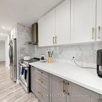 206,&nbsp;Mcmurchy, Brampton South, Brampton