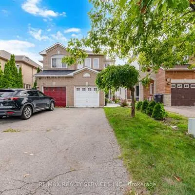 72,&nbsp;Yellow Brick, Brampton North, Brampton