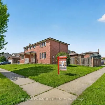 42,&nbsp;Ripley, Fletcher's West, Brampton