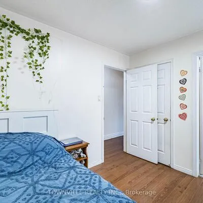 63,&nbsp;Ural, Sandringham-Wellington, Brampton