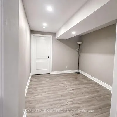 66,&nbsp;Hatton, Credit Valley, Brampton