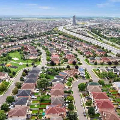 39,&nbsp;Decker Hollow, Credit Valley, Brampton