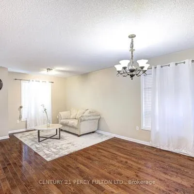 20,&nbsp;Orangegrove, Fletcher's Meadow, Brampton