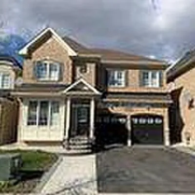 39,&nbsp;Fairservice, Sandringham-Wellington, Brampton