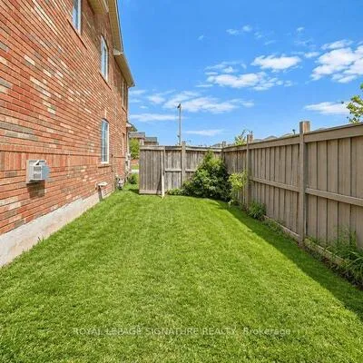 84,&nbsp;Jordensen, Credit Valley, Brampton