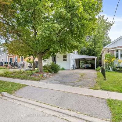 27,&nbsp;Royce, Downtown Brampton, Brampton