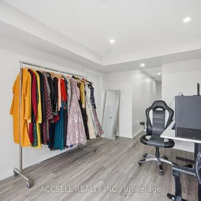 80,&nbsp;Bannister, Northwest Brampton, Brampton