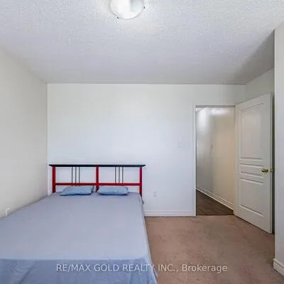 49,&nbsp;Baby Pointe, Northwest Brampton, Brampton