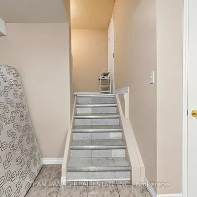 56,&nbsp;Roseville, Brampton South, Brampton