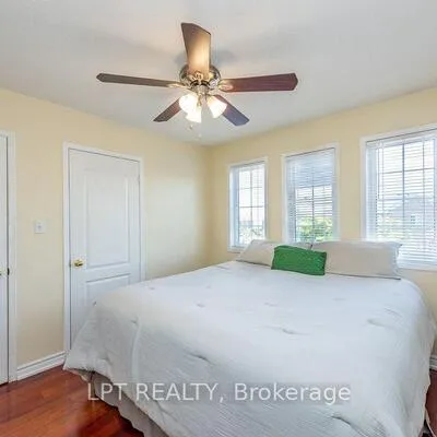 16,&nbsp;OAK GARDENS, Sandringham-Wellington, Brampton